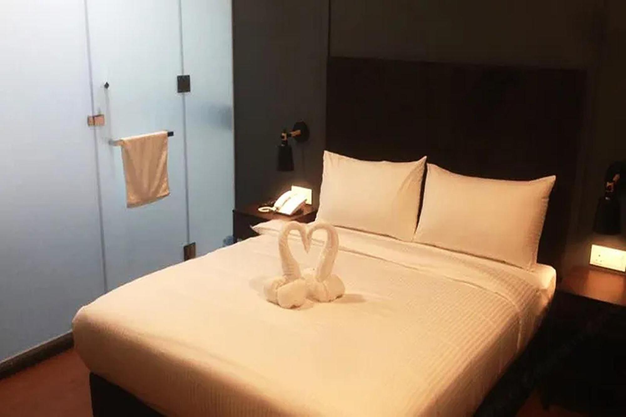 Jenjarom Boutique Hotel Banting  Eksteriør bilde